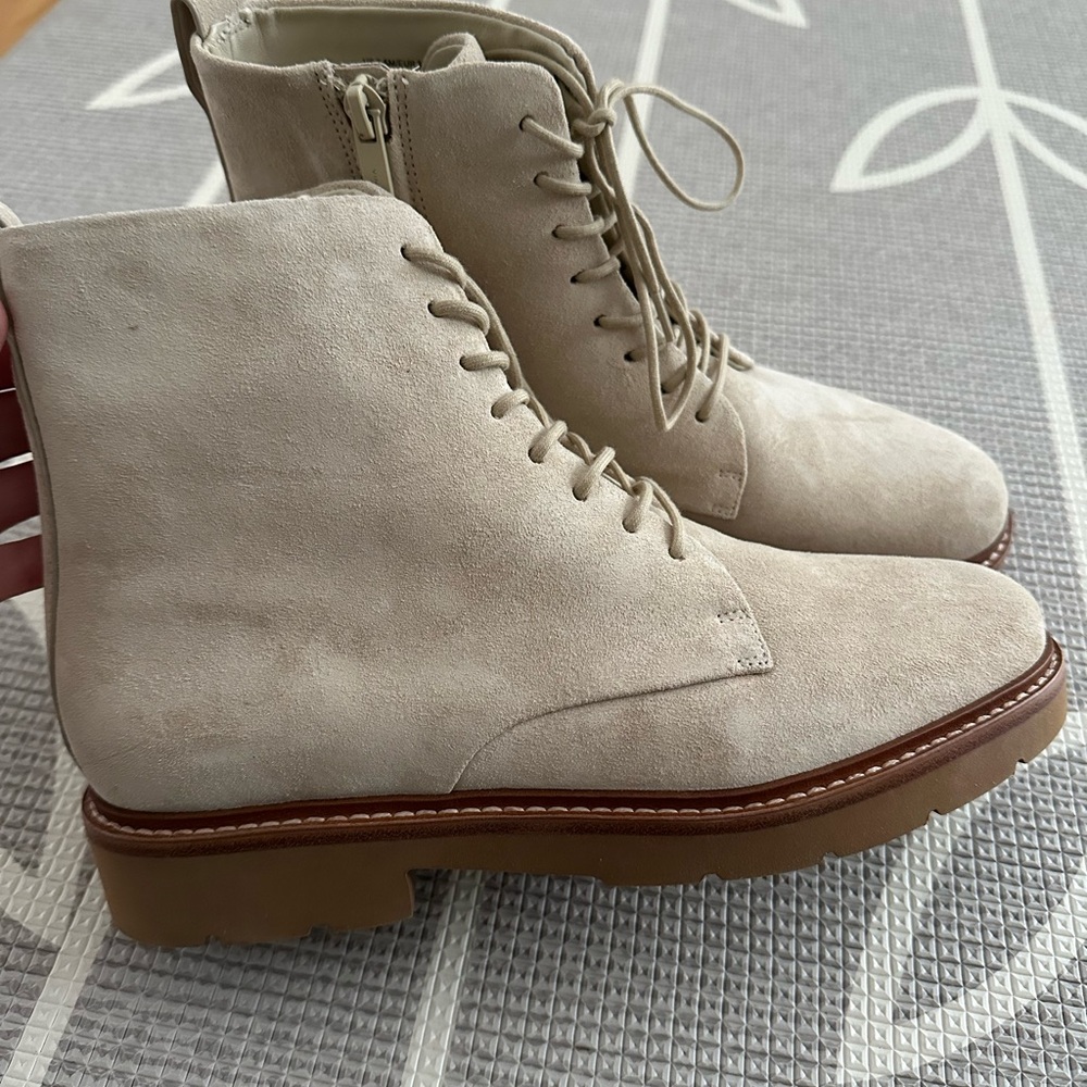 Vince suede lug sole boots
